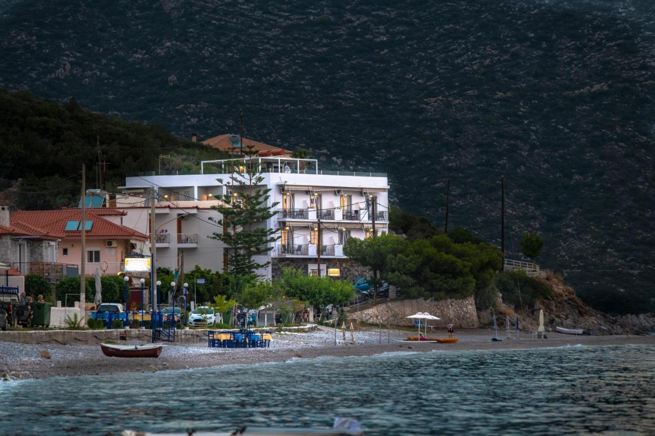 Paraskevas Boutique Hotel Tiros Exterior photo